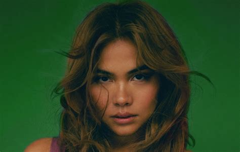 Hayley Kiyoko Konseri: Popün Yeni Kraliçesi İstanbul'u Sallayacak!